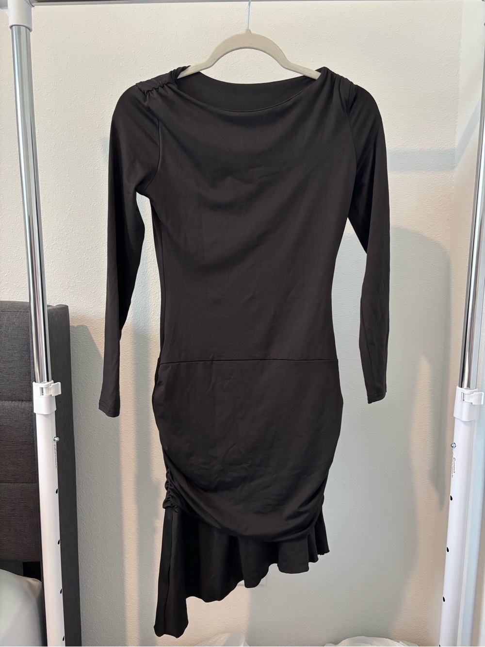 Black Long-Sleeve Asymmetric Ruffle Dress - Women's ( NEVER USED)